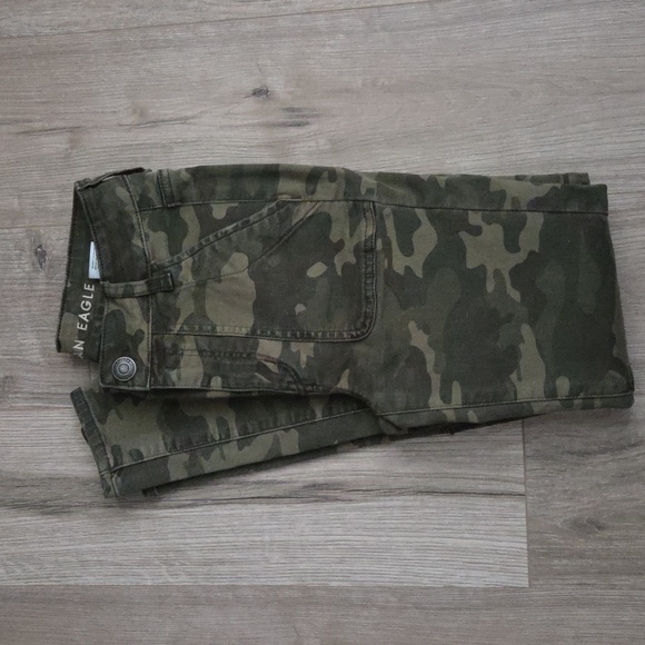 American Eagle Outfitters Camouflage Hi-Rise Jegging - Picture 3 of 10